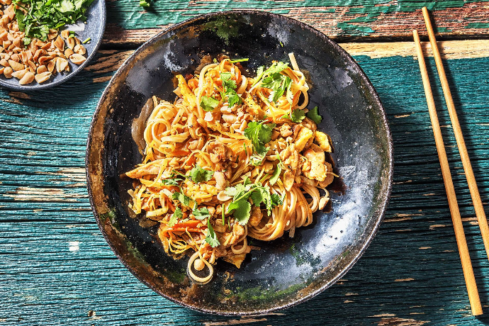 Pad Thai poulet champignons plat asiatique restaurant Redon